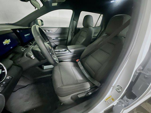 used 2025 Chevrolet Equinox car, priced at $23,487