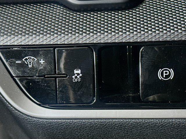 used 2025 Kia Sportage car, priced at $22,247