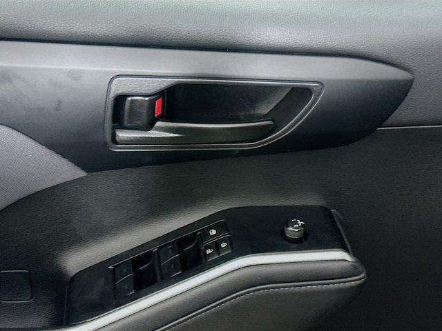 used 2023 Toyota Highlander car, priced at $27,987