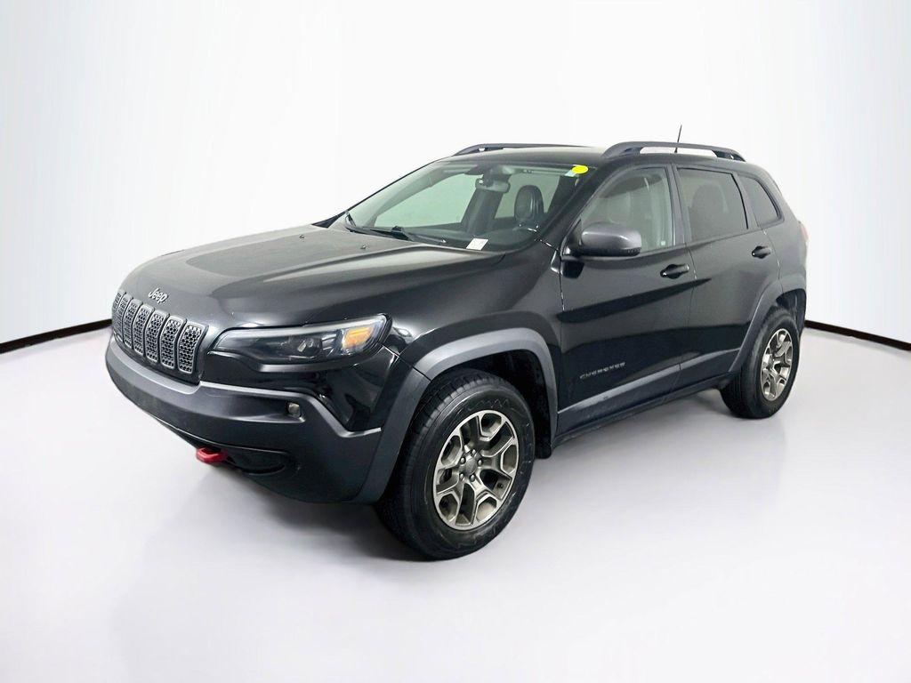 used 2020 Jeep Cherokee car, priced at $9,122