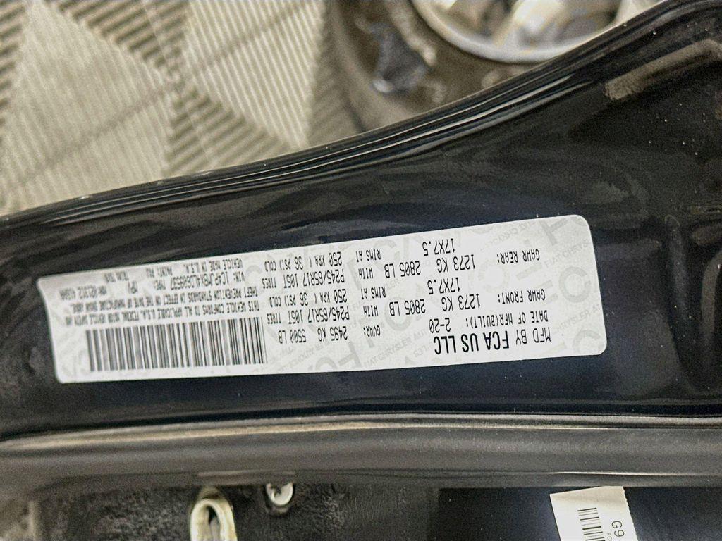 used 2020 Jeep Cherokee car, priced at $9,122
