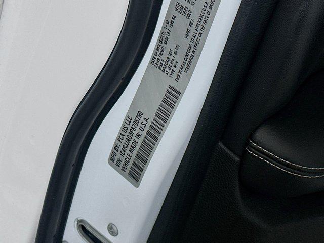 used 2023 Jeep Grand Cherokee L car, priced at $27,487