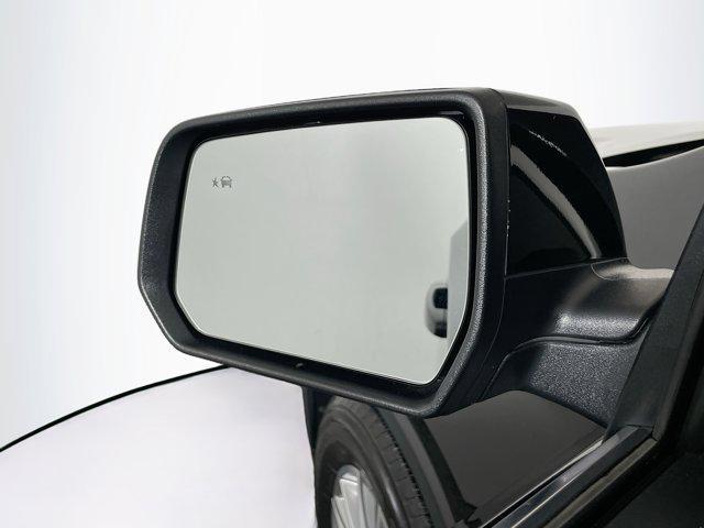 used 2023 Chevrolet Traverse car, priced at $21,487