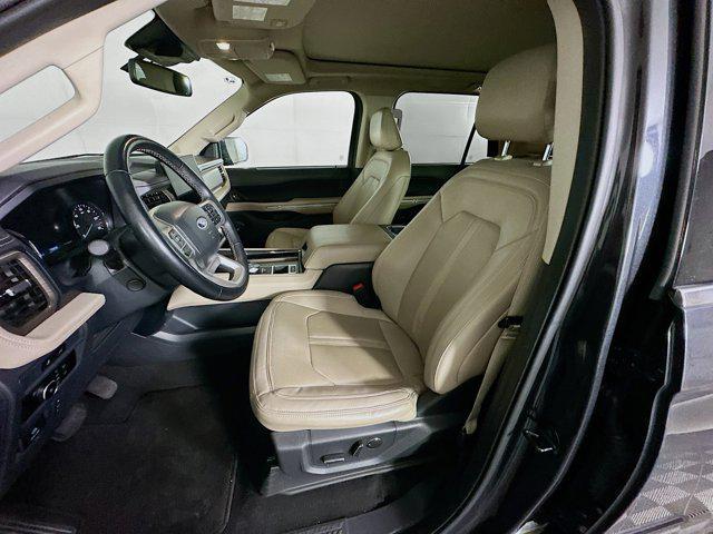 used 2024 Ford Expedition car, priced at $42,496