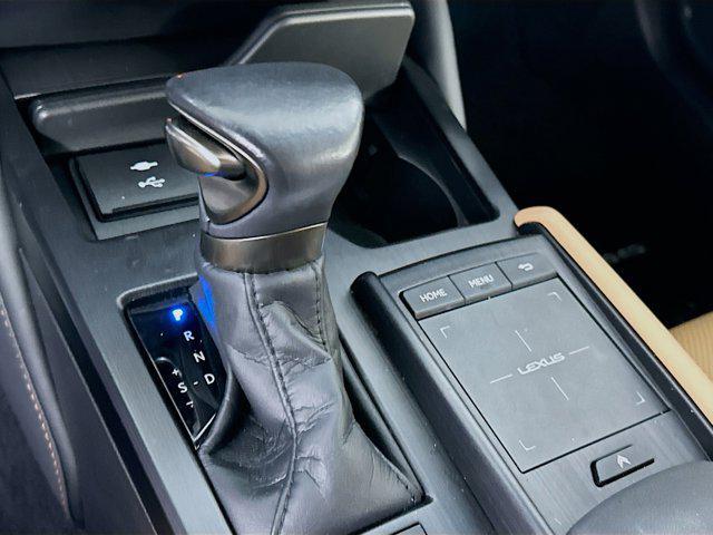 used 2022 Lexus ES 350 car, priced at $33,197