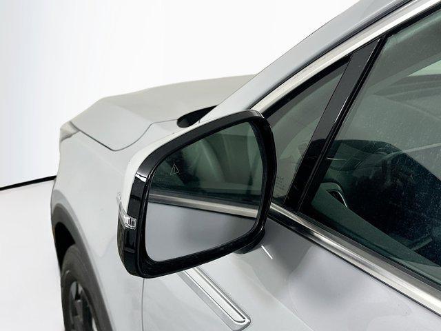 used 2025 Kia Sorento car, priced at $27,987
