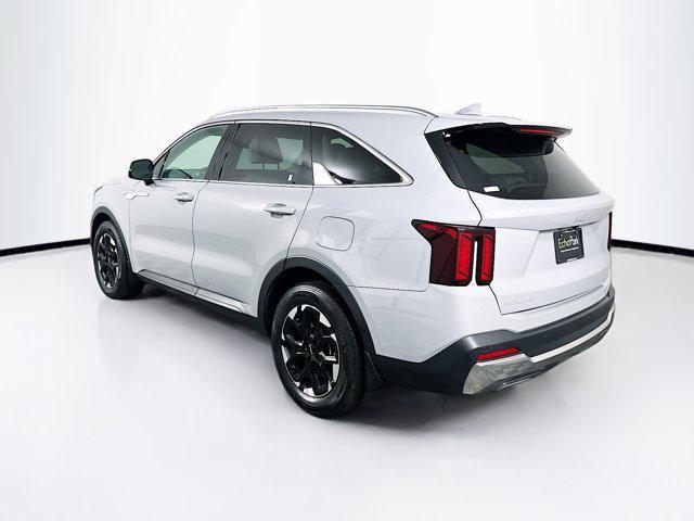 used 2025 Kia Sorento car, priced at $27,987