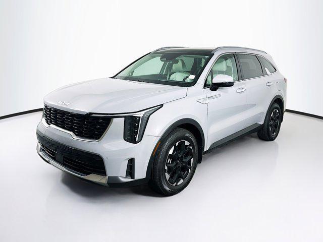 used 2025 Kia Sorento car, priced at $27,987
