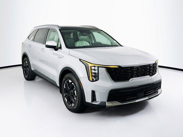 used 2025 Kia Sorento car, priced at $27,987