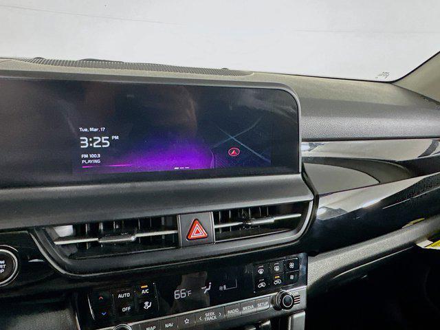 used 2025 Kia Seltos car, priced at $19,747