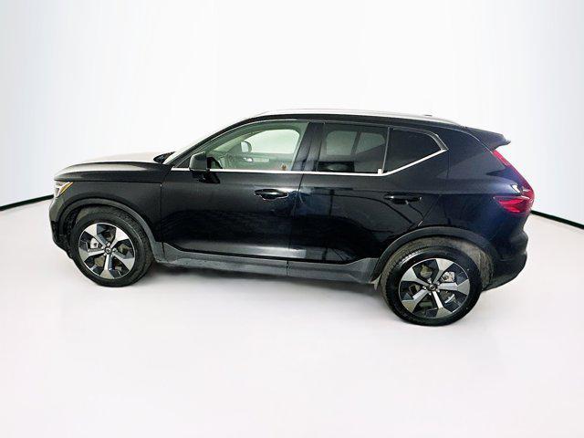 used 2023 Volvo XC40 car, priced at $26,496