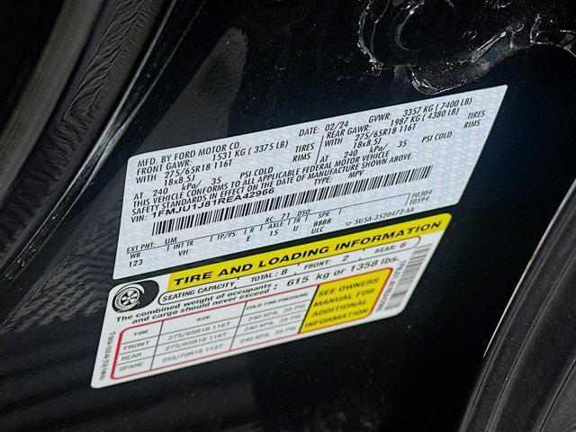 used 2024 Ford Expedition car, priced at $38,497