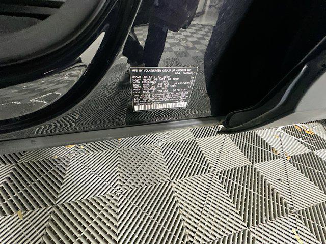 used 2025 Volkswagen Atlas car, priced at $28,987