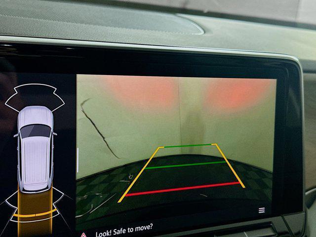 used 2025 Volkswagen Atlas car, priced at $28,987