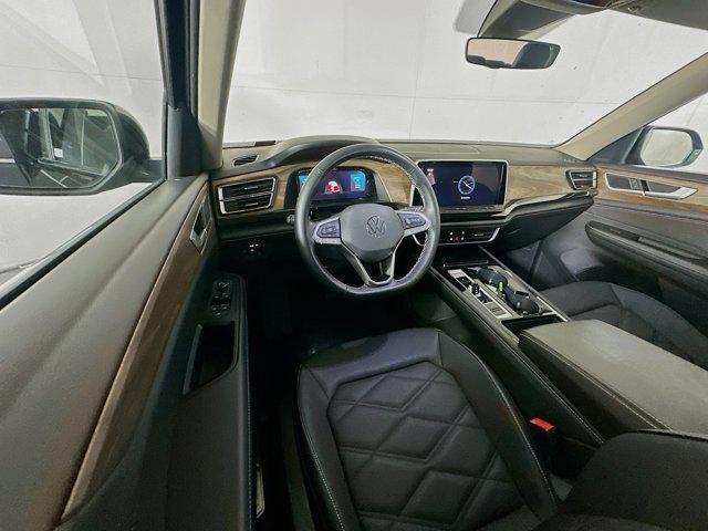 used 2025 Volkswagen Atlas car, priced at $28,987