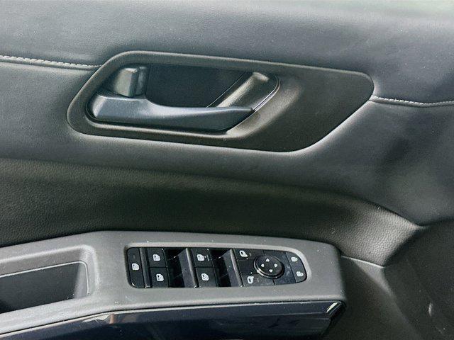 used 2023 Nissan Pathfinder car, priced at $23,987