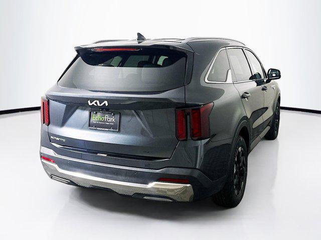 used 2024 Kia Sorento car, priced at $24,497