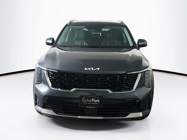 used 2024 Kia Sorento car, priced at $24,497