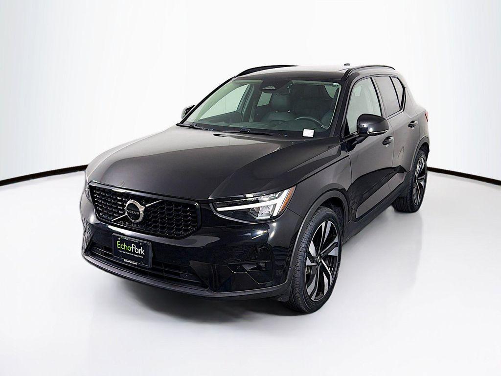used 2023 Volvo XC40 car, priced at $26,722