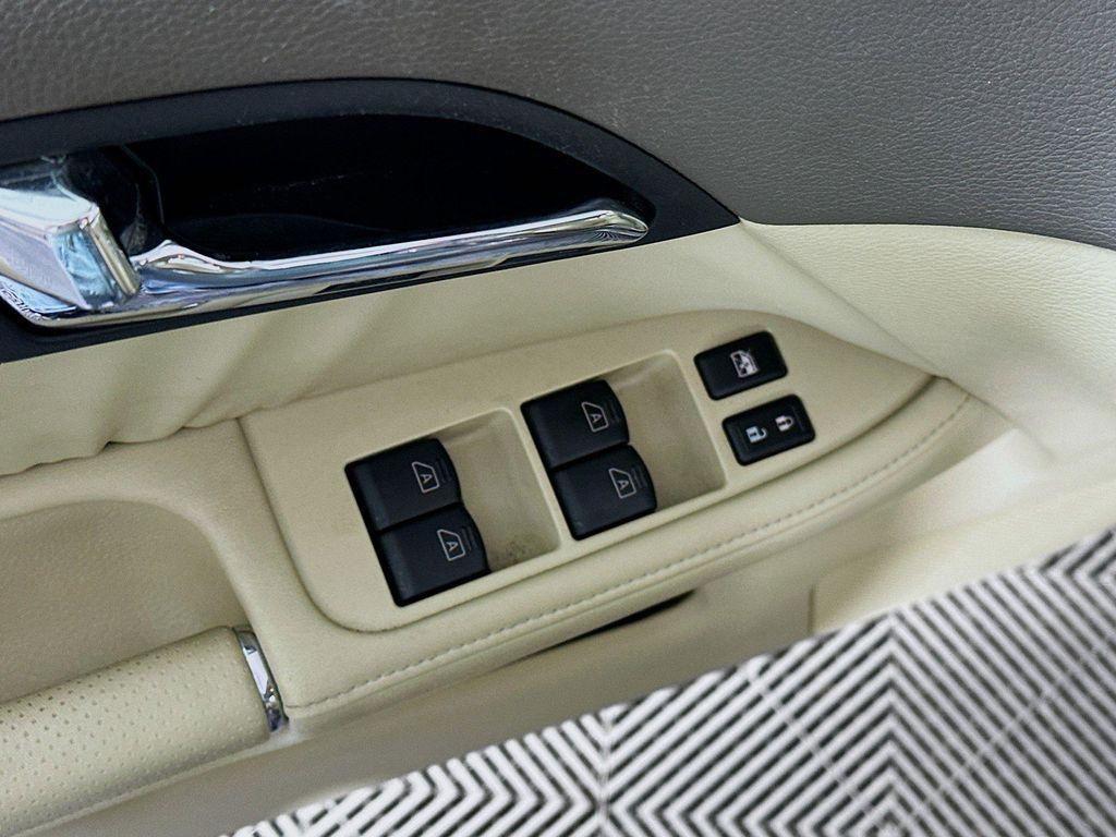 used 2007 INFINITI M35x car, priced at $5,721