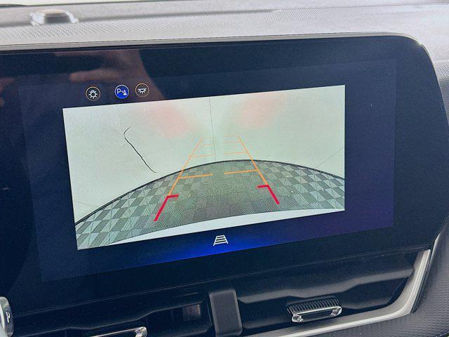 used 2025 Chevrolet Equinox car, priced at $22,737