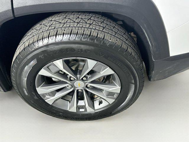 used 2025 Chevrolet Equinox car, priced at $22,737