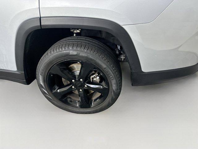 used 2023 Jeep Grand Cherokee L car, priced at $29,987