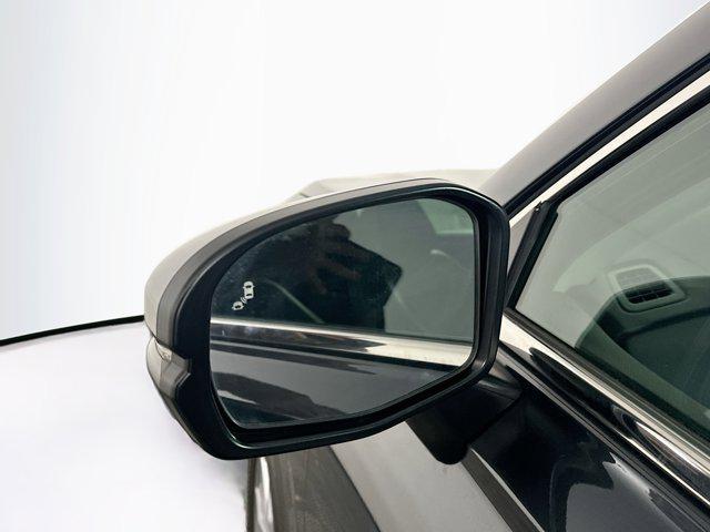 used 2025 Honda CR-V car, priced at $32,712