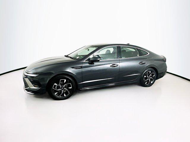 used 2025 Hyundai Sonata car, priced at $19,996