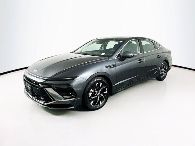 used 2025 Hyundai Sonata car, priced at $19,996