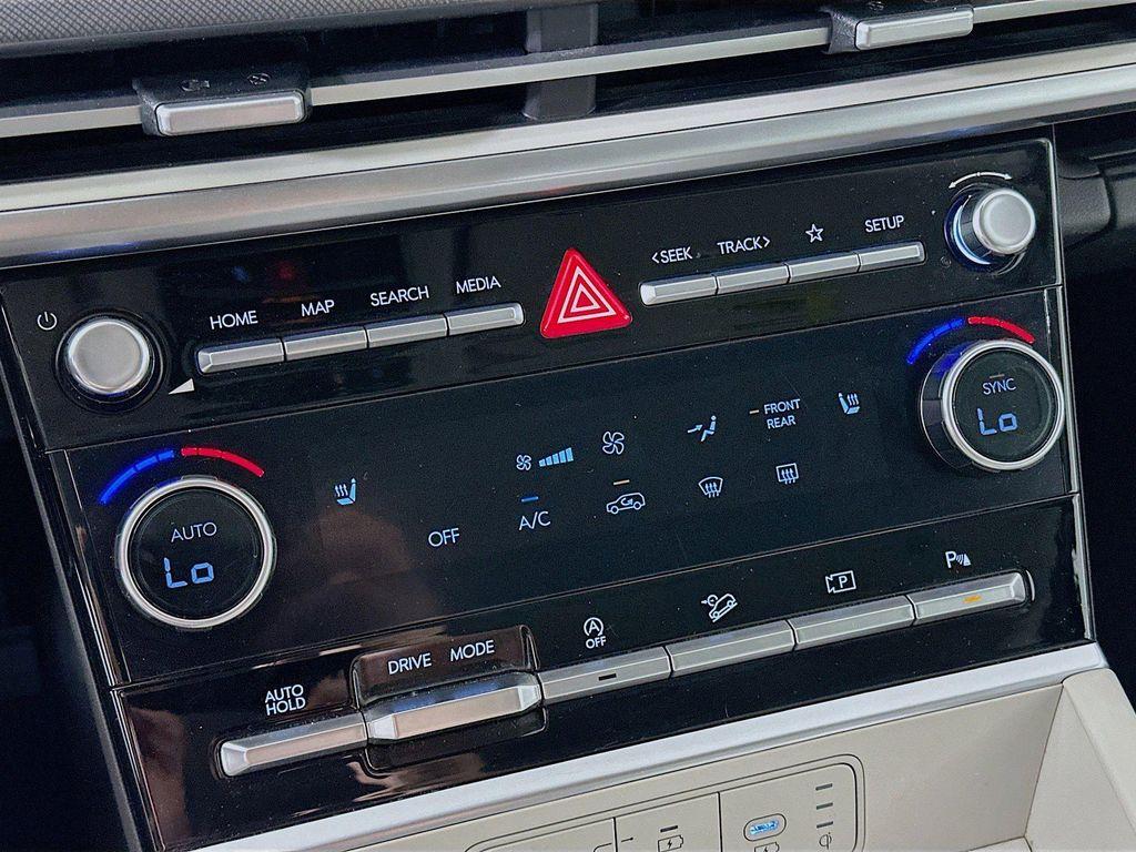 used 2025 Hyundai Santa Fe car, priced at $27,712