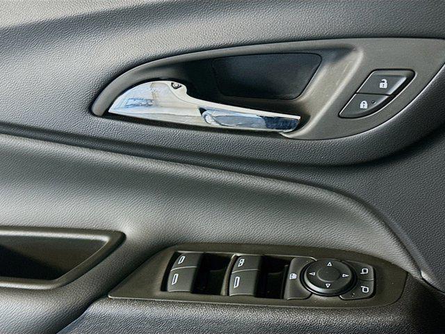 used 2024 Chevrolet Equinox car, priced at $19,987