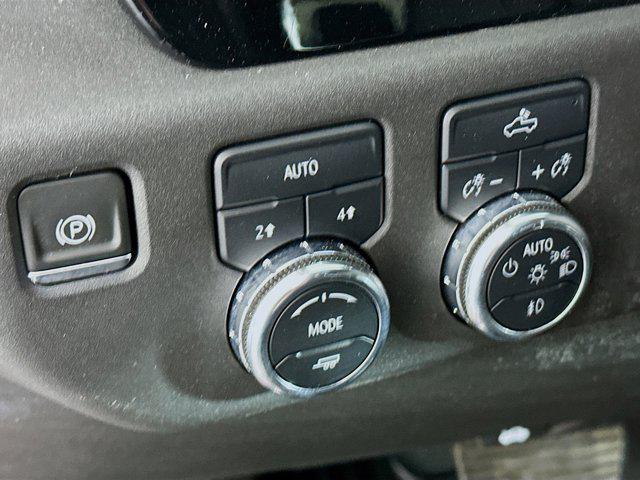 used 2024 GMC Sierra 1500 car, priced at $40,997