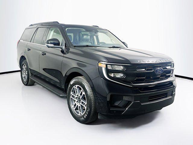 used 2025 Ford Expedition car, priced at $54,987