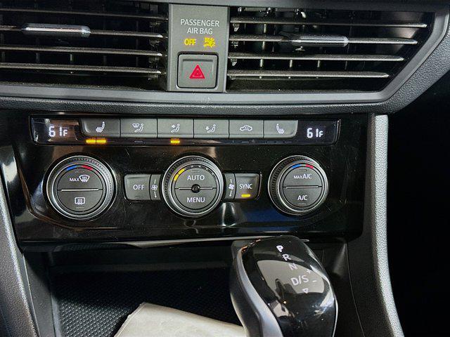 used 2024 Volkswagen Jetta car, priced at $16,996