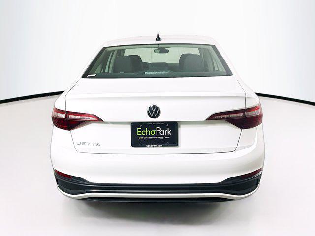 used 2024 Volkswagen Jetta car, priced at $15,996
