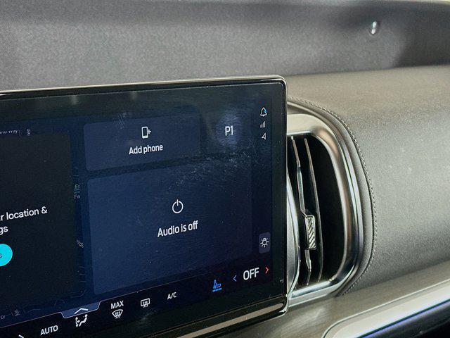 used 2025 Ford Expedition car, priced at $59,996