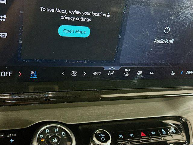 used 2025 Ford Expedition car, priced at $59,996