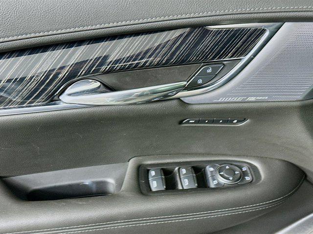 used 2025 Cadillac XT6 car, priced at $37,496