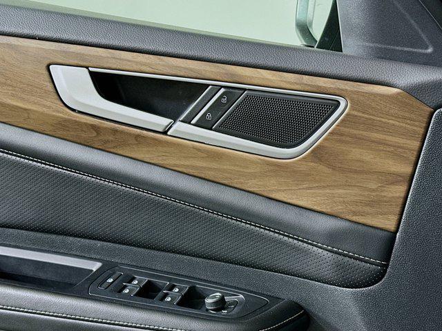 used 2024 Volkswagen Atlas car, priced at $25,797