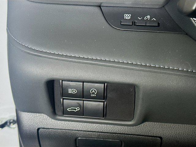 used 2024 Toyota Highlander car, priced at $35,487