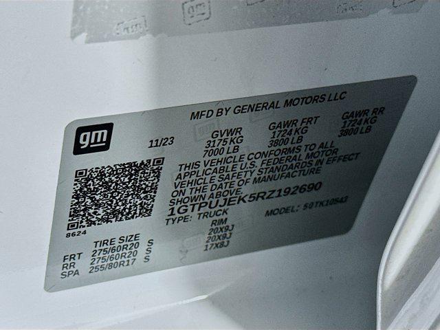 used 2024 GMC Sierra 1500 car, priced at $39,997