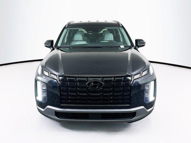 used 2025 Hyundai Palisade car, priced at $31,197