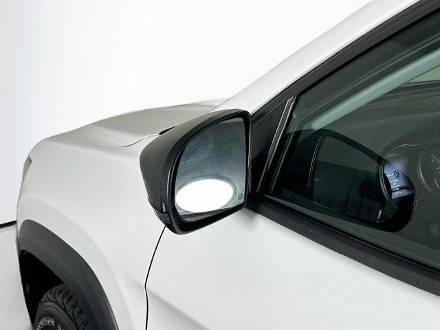 used 2022 Jeep Cherokee car, priced at $22,497