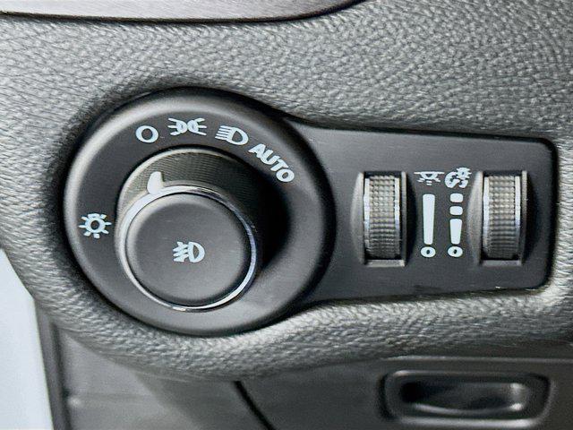 used 2022 Jeep Cherokee car, priced at $22,497