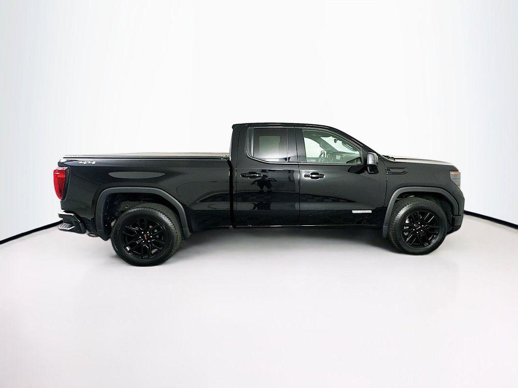 used 2023 GMC Sierra 1500 car, priced at $35,222