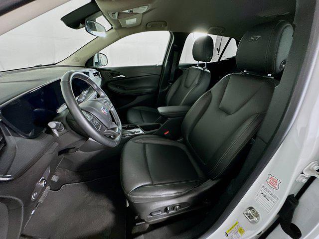 used 2024 Buick Encore GX car, priced at $20,596