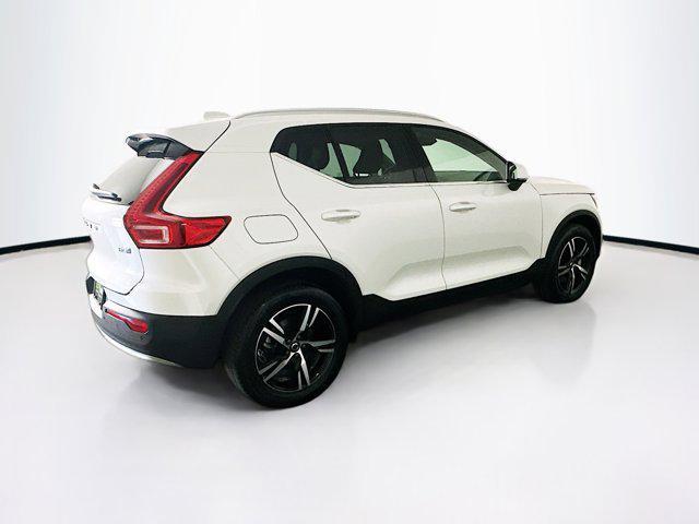 used 2025 Volvo XC40 car, priced at $28,737
