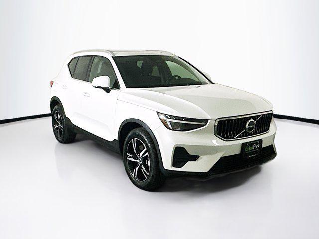 used 2025 Volvo XC40 car, priced at $28,737