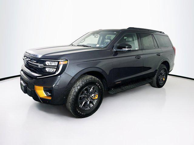 used 2025 Ford Expedition car, priced at $68,697